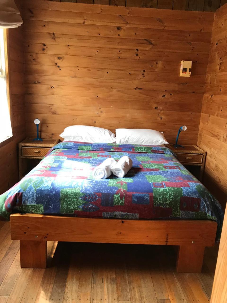 Somerset Beachside Cabin And Caravan Park Экстерьер фото
